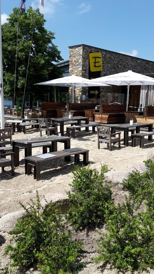Seestern - Ferienhaus Am Quendorfer See Schuttorf Bagian luar foto
