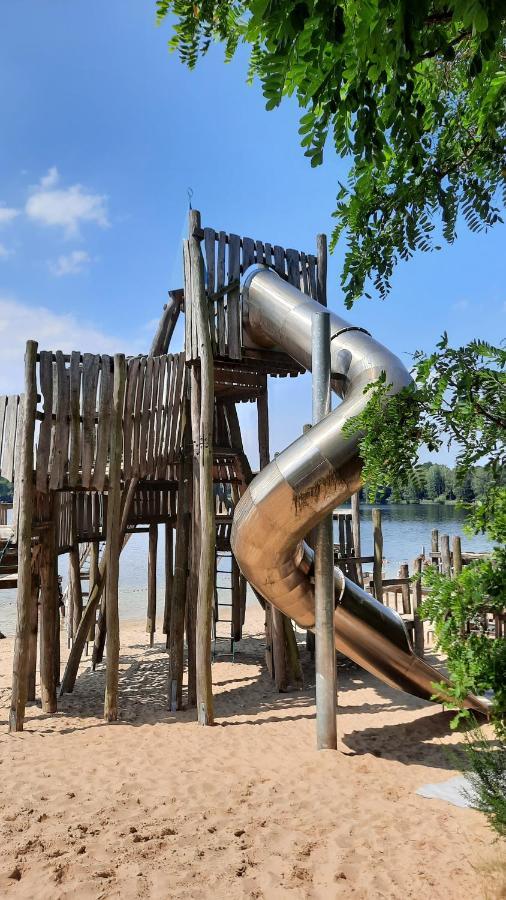 Seestern - Ferienhaus Am Quendorfer See Schuttorf Bagian luar foto
