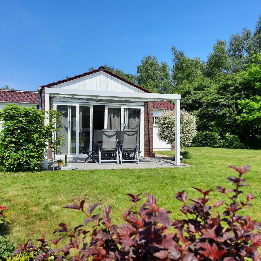 Seestern - Ferienhaus Am Quendorfer See Schuttorf Bagian luar foto