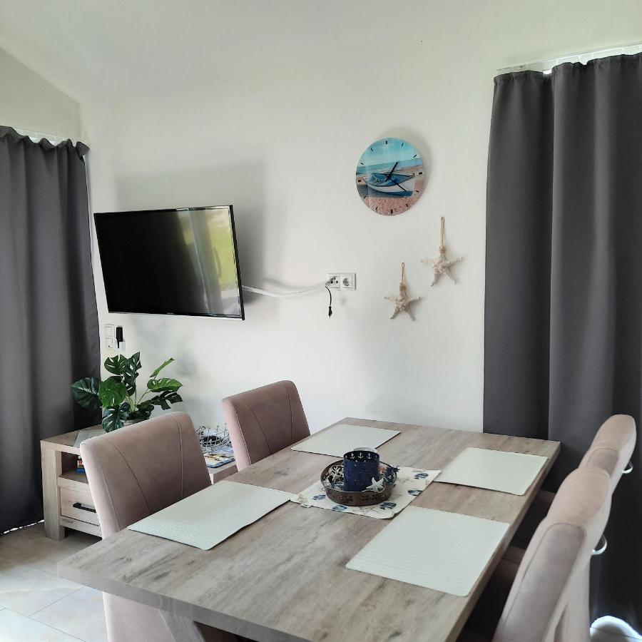 Seestern - Ferienhaus Am Quendorfer See Schuttorf Bagian luar foto